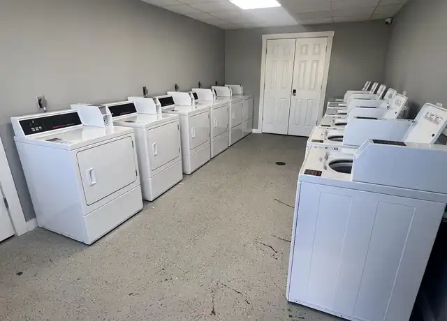 Property at 29837 Illinois 50 Unit 50, Peotone, IL, 60468, 1 bed, 1 bath, [object Object]