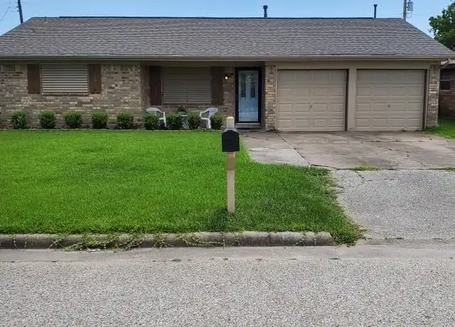 Property at 2321 27th Ave N, Texas City, TX, 77590, 3 beds, 1.5 baths, [object Object]