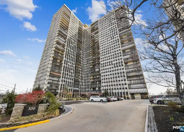 Property at 300 Winston Dr #2020, Cliffside Park, NJ, 07010, 2 beds, 1.5 baths, [object Object]