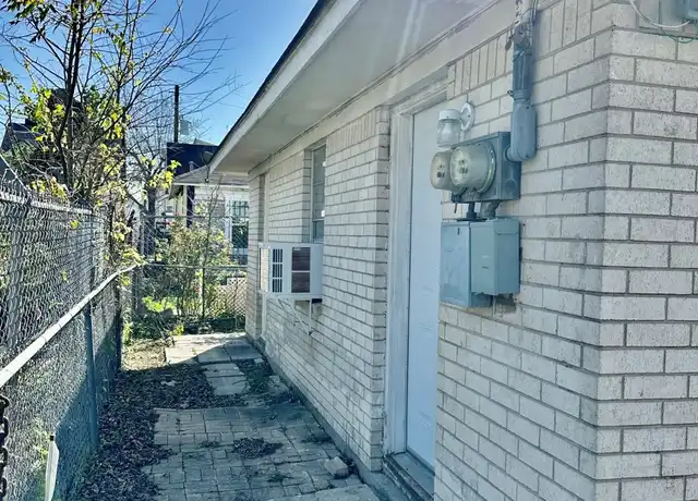 Property at 404 James St, Houston, TX, 77009, 2 beds, 1 bath, [object Object]
