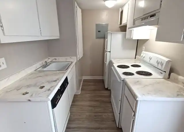 Property at 2810 F St Unit 02, Sacramento, CA, 95816, 2 beds, 1.5 baths, [object Object]