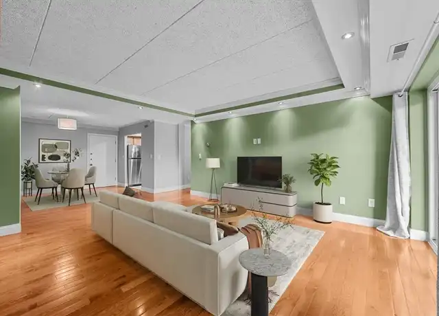 Property at 57 Broadlawn Park Unit 21A, Chestnut Hill, MA, 02467, 1 bed, 1 bath, [object Object]