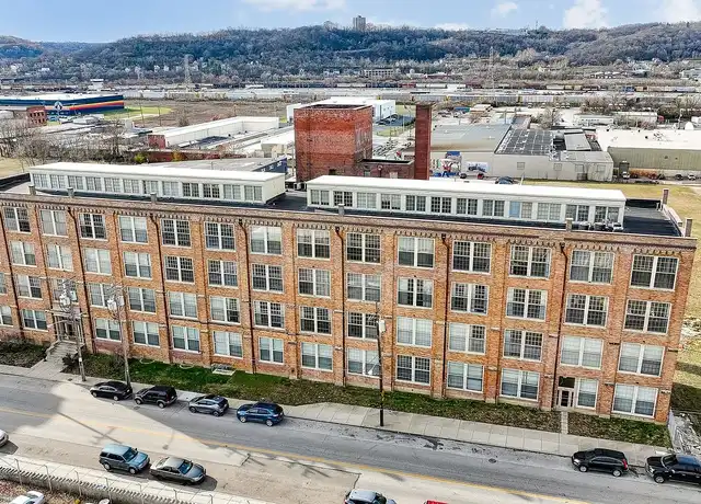 Property at Machine Flats - 3301 Colerain Ave, Cincinnati, OH, 45225, 1 bed, 1 bath, [object Object]