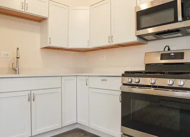 Property at 1652 W Pratt Blvd Unit 2N, Chicago, IL, 60626, 1 bed, 1 bath, [object Object]