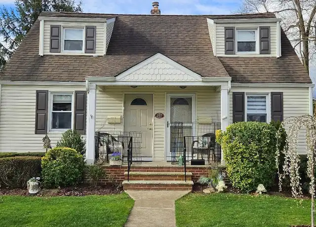 Property at 237 David Hooper Pl Unit 2, Westwood, NJ, 07675, 1 bed, 1 bath, [object Object]