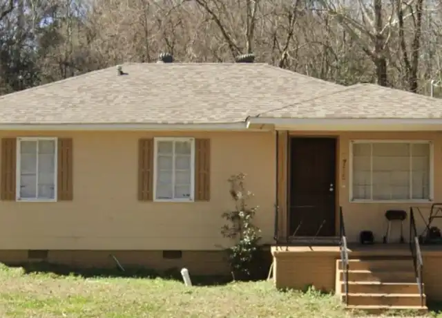Property at 1735 McGee St, Jackson, MS, 39204, 3 beds, 1 bath, [object Object]