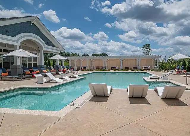 Property at The Crest at Brier Creek - 6450 Viewpoint Cir, Raleigh, NC, 27617, 1-3 bed, 1-2 bath, [object Object]