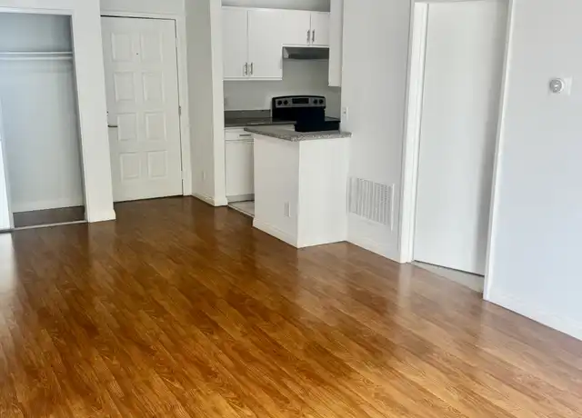 Property at 6633 Yucca St Unit 203, Hollywood, CA, 90028, 1 bed, 1 bath, [object Object]