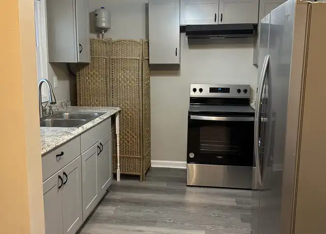 Property at 3021 Larose St Unit B, East Point, GA, 30344, 2 beds, 1 bath, [object Object]