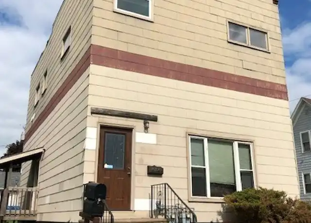 Property at 17 N 62nd Ave W Apt 2, Duluth, MN, 55807, 2 beds, 1 bath, [object Object]
