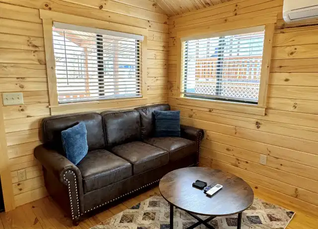 Property at 121 Coyote Rd, Marion, NC, 28752, 1 bed, 1 bath, [object Object]