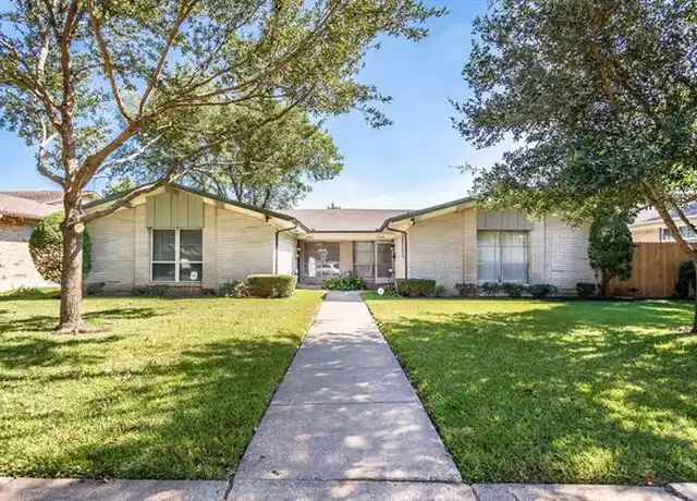 Property at 7440 Walling Ln, Dallas, TX, 75231, 3 beds, 2 baths, [object Object]