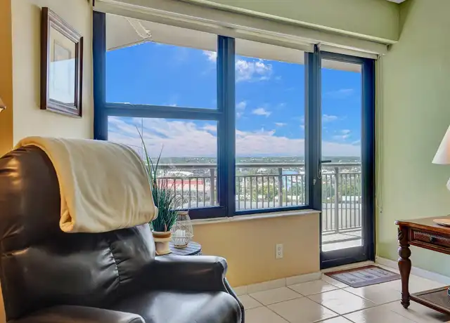 Property at 3800 Galt Ocean Dr #1014, Fort Lauderdale, FL, 33308, 1 bed, 1 bath, [object Object]