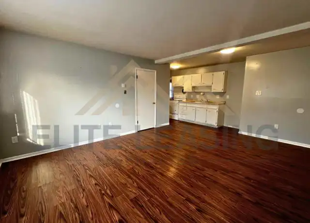 Property at 5206 SW 23rd St Unit 5, Topeka, KS, 66614, 2 beds, 1 bath, [object Object]