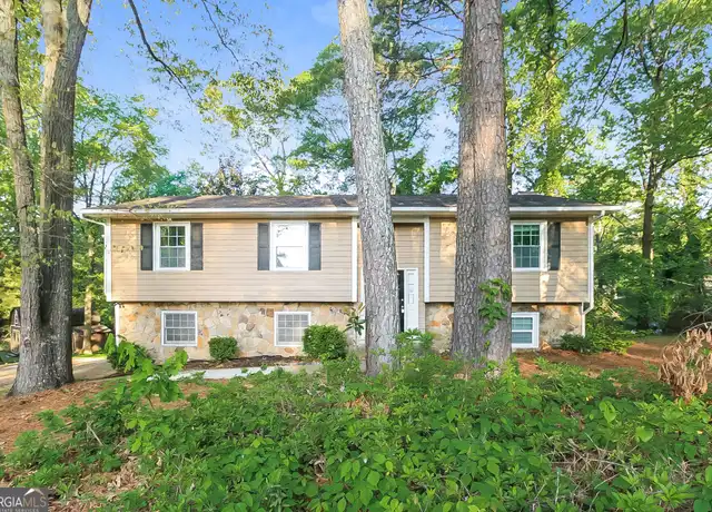 Property at 6469 Albright Trl, Riverdale, GA, 30296, 3 beds, 2 baths, [object Object]