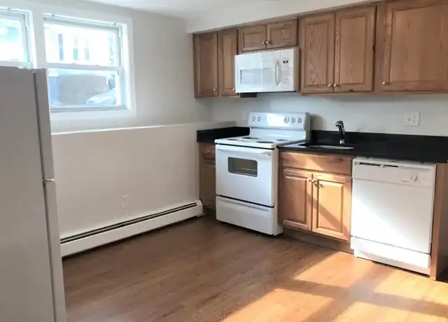 Property at 2 Granite St Unit 3, Malden, MA, 02148, 1 bed, 1 bath, [object Object]