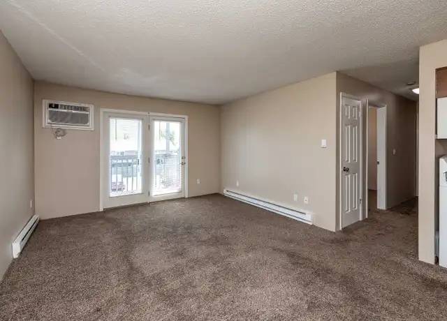 Property at 395 4th St Unit 390-22, Waukee, IA, 50263, 2 beds, 1 bath, [object Object]