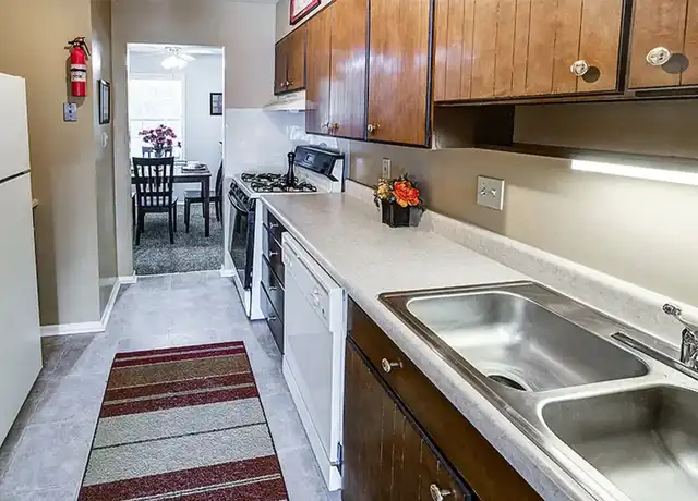Property at Ashton Pointe - 42 N Lawndale Ave, Indianapolis, IN, 46224, 1 bed, 1 bath, [object Object]