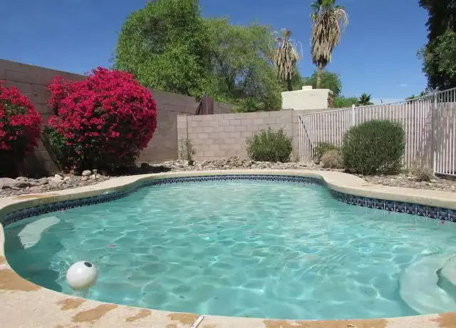 Property at 8620 W Paradise Ln, Peoria, AZ, 85382, 3 beds, 2 baths, [object Object]