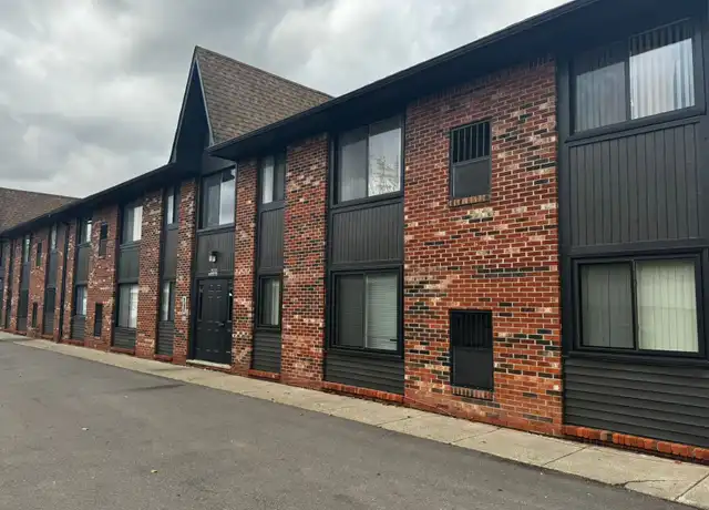 Property at 23220 FARMINGTON GROUP, LLC. - 23210 Middlebelt Rd, Farmington Hills, MI, 48336, 1 bed, 1 bath, [object Object]