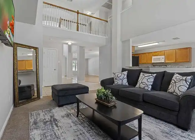 Property at 3905 Bonnie Ln Unit 2E, Round Rock, TX, 78665, 6 beds, 2 baths, [object Object]