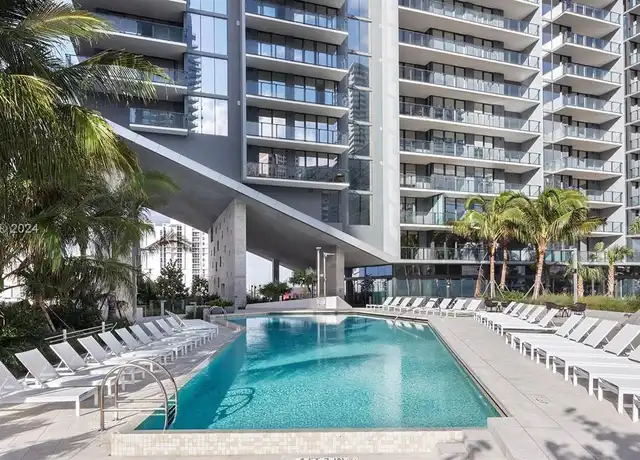 Property at 68 SE 6th St #1705, Miami, FL, 33131, 1 bed, 2 baths, [object Object]