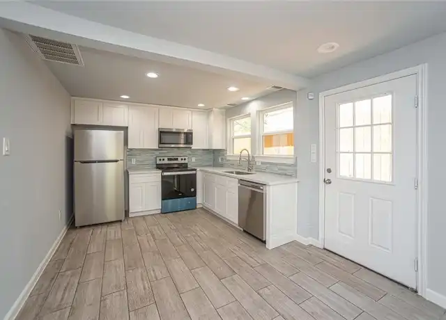 Property at 13521 Peoria St, Houston, TX, 77015, 2 beds, 1 bath, [object Object]