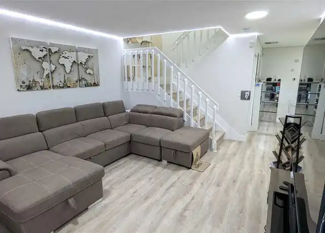 Property at 7753 Courtyard Run W, Boca Raton, FL, 33433, 2 beds, 2.5 baths, [object Object]