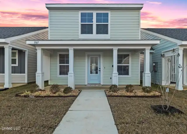 Property at 1507 2nd St, Gulfport, MS, 39501, 3 beds, 2 baths, [object Object]