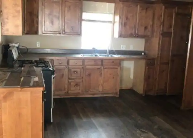 Property at 209 Park St W, Sulphur Springs, TX, 75482, 3 beds, 2 baths, [object Object]
