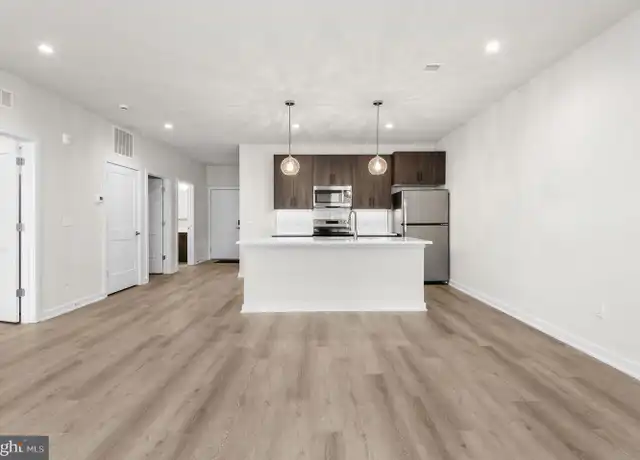 Property at 26 S York Rd Unit 408, Hatboro, PA, 19040, 1 bed, 1 bath, [object Object]