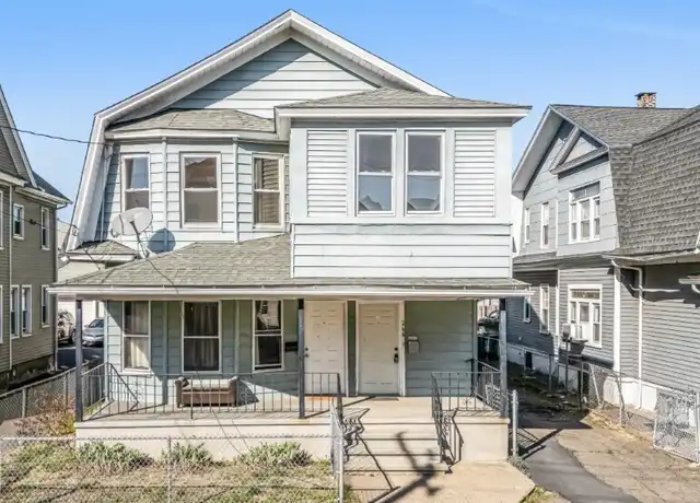 Property at 264 Wells St, Bridgeport, CT, 06606, 3 beds, 1 bath, [object Object]