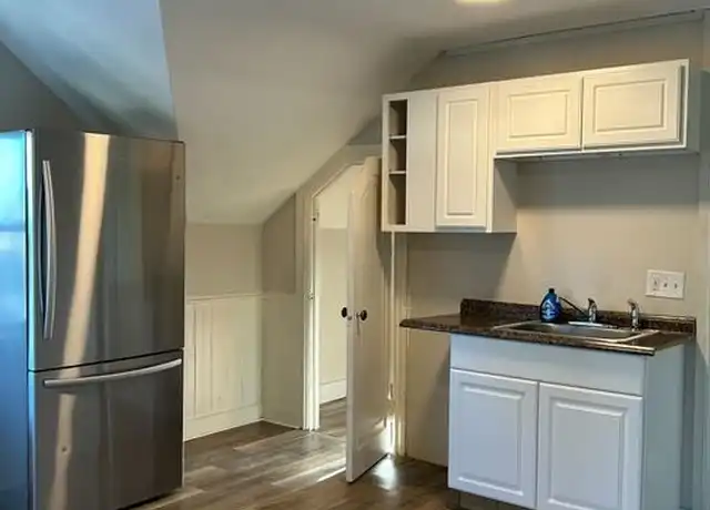 Property at 40 Covell St Unit 3, Providence, RI, 02909, 2 beds, 1 bath, [object Object]