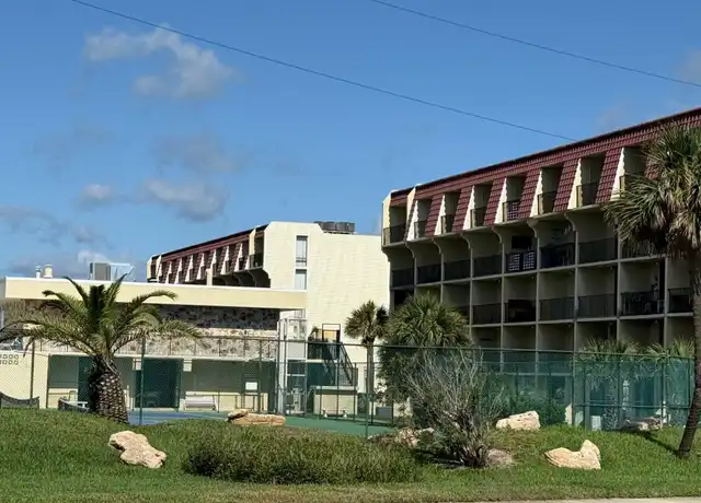 Property at 1437 N Atlantic Ave #105, Daytona Beach, FL, 32118, 1 bed, 1 bath, [object Object]