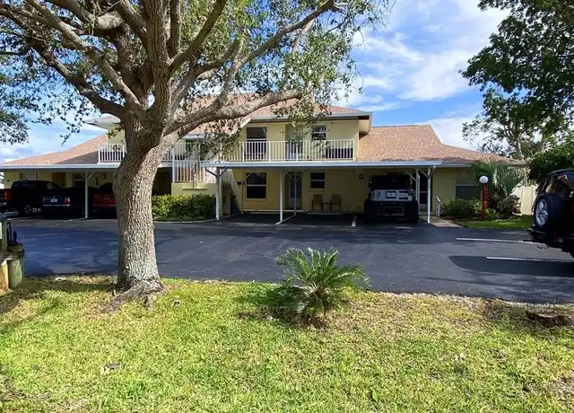 Property at 4919 Victoria Dr #4, Cape Coral, FL, 33904, 2 beds, 2 baths, [object Object]
