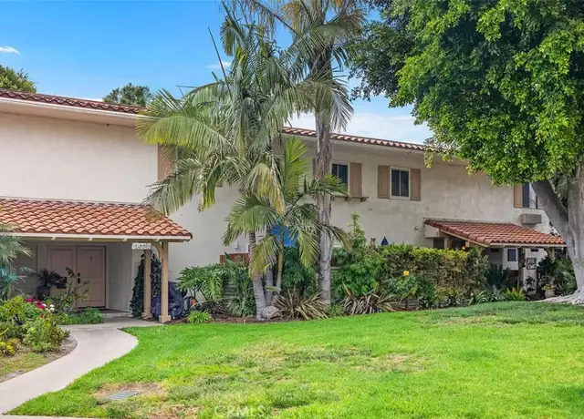 Photo of 2301 Via Puerta Unit B, Laguna Woods, CA 92637