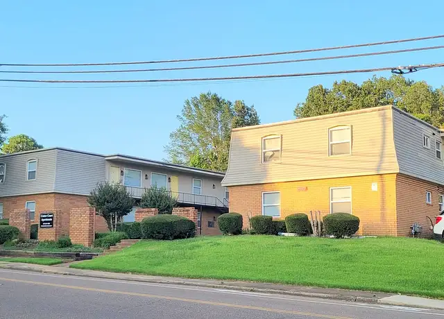 Photo of 288 S Center St, Collierville, TN 38017