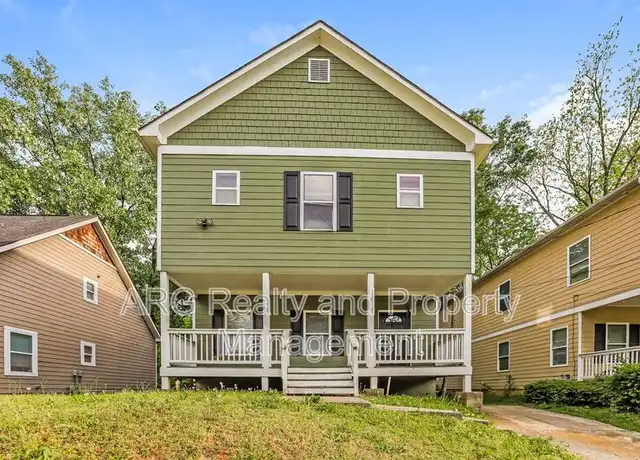 Property at 2440 Main St NW, Atlanta, GA, 30318, 5 beds, 4 baths, [object Object]