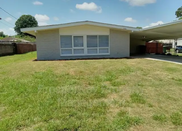 Property at 3026 Avondale Rd, Columbus, GA, 31903, 3 beds, 2.5 baths, [object Object]