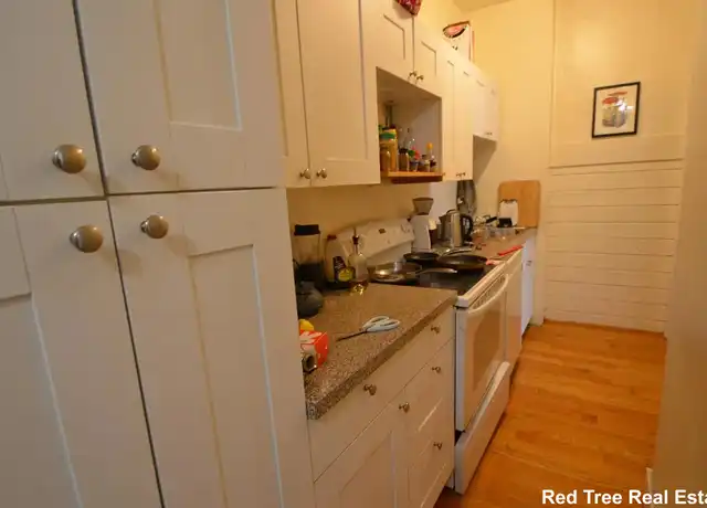 Property at 35 Brookline St #14, Cambridge, MA, 02139, 3 beds, 1 bath, [object Object]