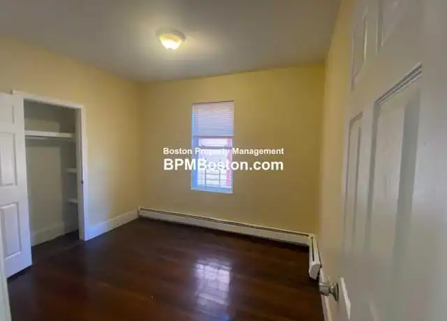 Property at 93 Ruthven Park, Boston, MA, 02121, 5 beds, 2 baths, [object Object]