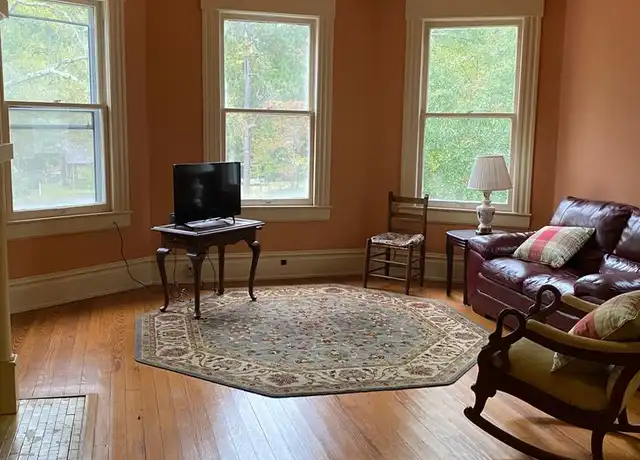 Property at 1003 W Church St Unit D, Laurinburg, NC, 28352, 1 bed, 1 bath, [object Object]