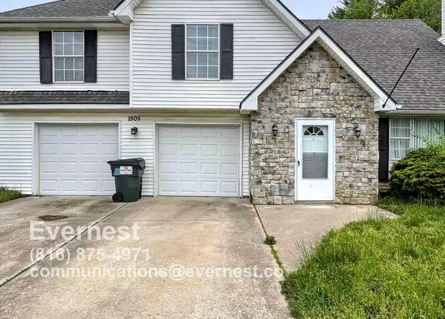 Property at 1505 SW Highland Dr, Lees Summit, MO, 64081, 3 beds, 2 baths, [object Object]