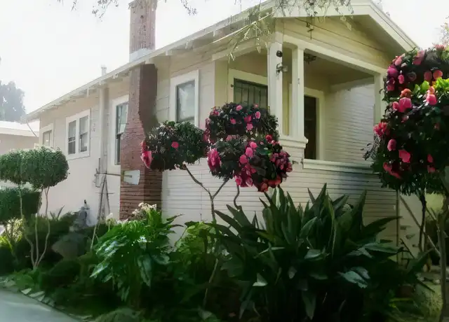 Property at 5428 Claremont Ave, Oakland, CA, 94618, 2 beds, 1 bath, [object Object]