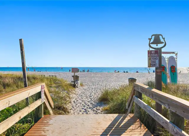 Property at 680 71st Ave #12, St Pete Beach, FL, 33706, 1 bed, 1 bath, [object Object]