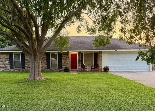 Property at 111 Cajun St, Broussard, LA, 70518, 3 beds, 2 baths, [object Object]