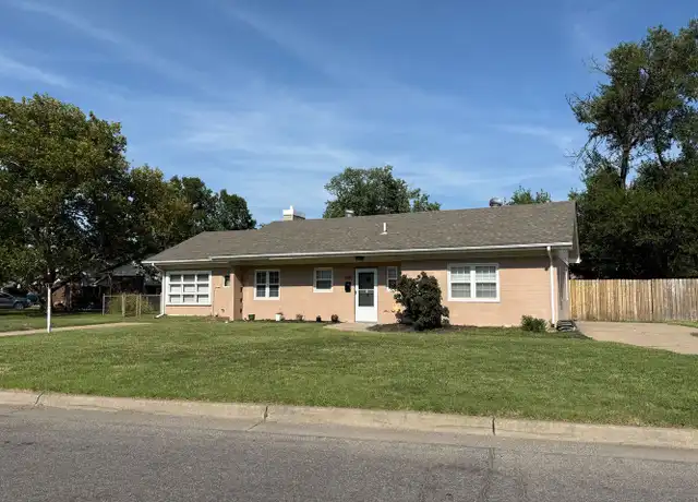 Property at 1480 N Clarence Ave, Wichita, KS, 67203, 4 beds, 2 baths, [object Object]