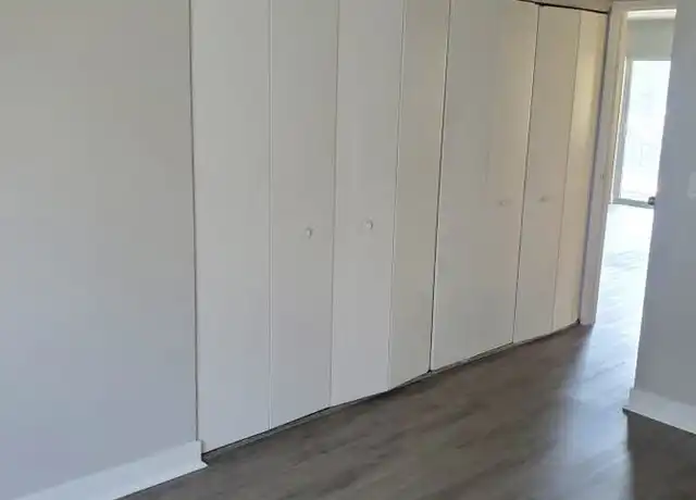 Property at 333 Hawthorne Cir Unit 1, Mt Prospect, IL, 60056, 2 beds, 1 bath, [object Object]