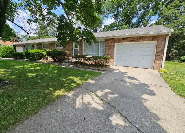 Property at 1716 E Bristol St Unit B, Elkhart, IN, 46514, 2 beds, 1 bath, [object Object]