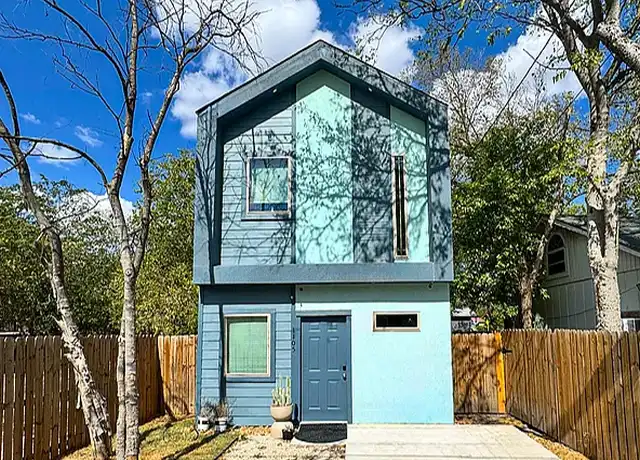 Property at 1105 Torreon St, San Antonio, TX, 78207, 3 beds, 2.5 baths, [object Object]